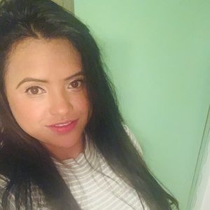 Meet your Posher, Anabel